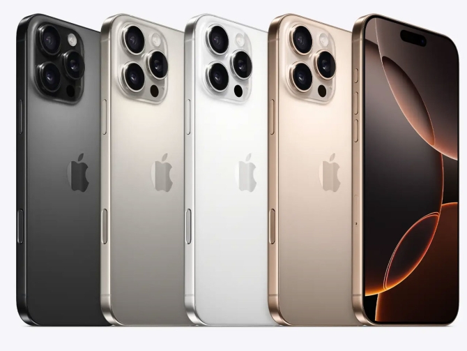 Apple　iPhone16 Pro MAX 1TB　①